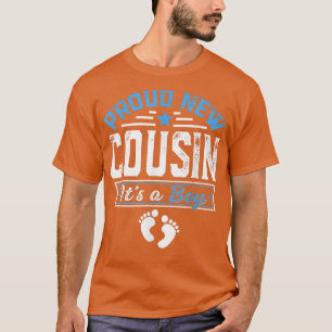 Grappig gezin nieuwe neef... het is een jongen die t-shirt