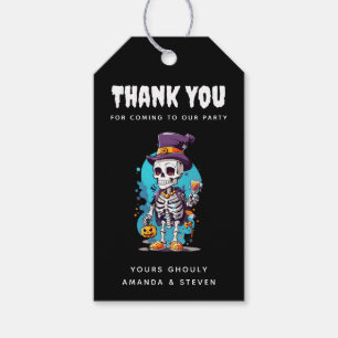 Grappig Halloween-skelet met hoge hoed Cadeaulabel