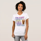 Grappig Iced Coffee Lover Quote T-shirt (Voorkant volledig)