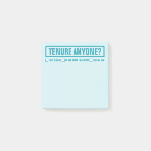 Grappig IEMAND IN DIENST? Opvoeder 3"X 3" Post-it® Notes