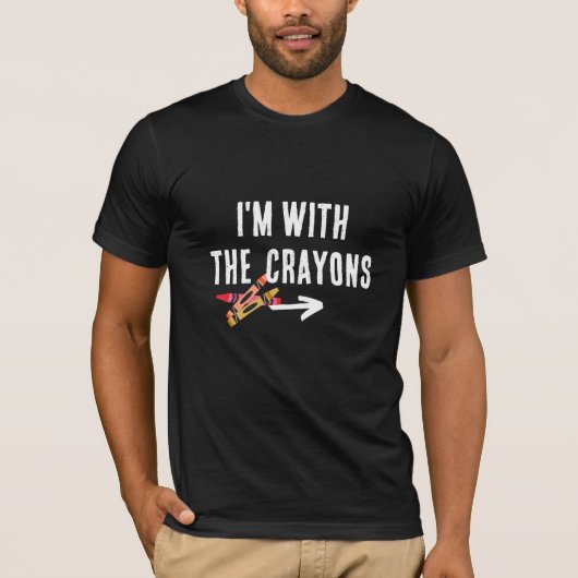 Grappig "Ik ben met de Crayons" groep Halloween T-shirt (Voorkant)