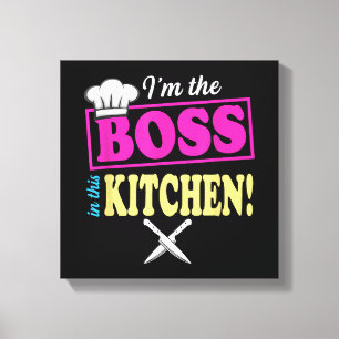 Grappig in de baas in deze keuken T-shirt koken Canvas Afdruk