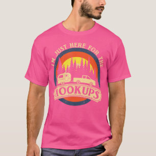 Grappig kamperen hier voor de aansluitingen RV cam T-shirt
