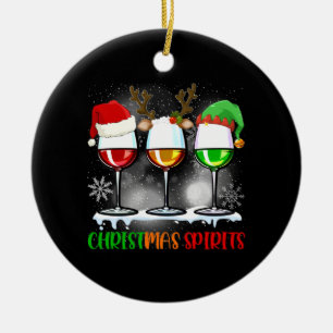 Grappig kerstkraltje, glaasjes met wijn keramisch ornament