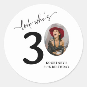 Grappig 'Kijk eens wie 30 is' Stijlvolle 30e verja Ronde Sticker