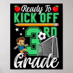 Grappig klaar om het derde leerjaar voetbal terug  poster
