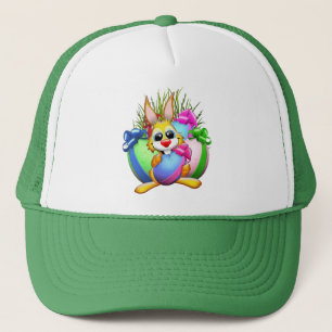 Grappig konijn dat een paasei bijt trucker pet