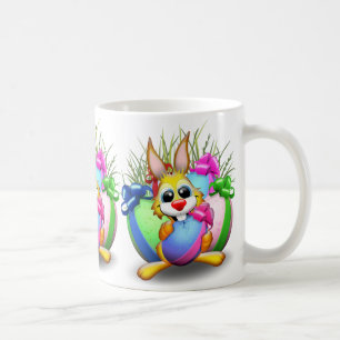 Grappig konijn dat in een paasei bijt koffiemok
