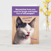 Grappig lachen van de kat-lachen bij de oude mense kaart (Gele Bloem)