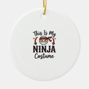Grappig Ninja Kostuum Halloween Vector Ontwerp_1 Keramisch Ornament