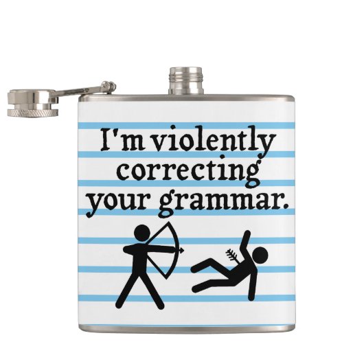 Grappig om je Grammar Spoof Joke te corrigeren Heupfles (Geopend)