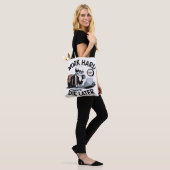 Grappig overwerkt skeletontwerp draagtas (Op model)