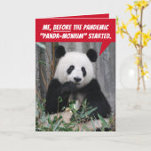Grappig Panda voor en na pandemie Kaart (Gele Bloem)