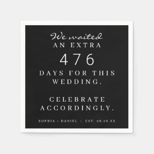 Grappig pandemisch bruiloft dienovereenkomstig we  servet