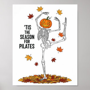 Grappig Pilates Skelet Pompoen Yoga Halloween Herf Poster