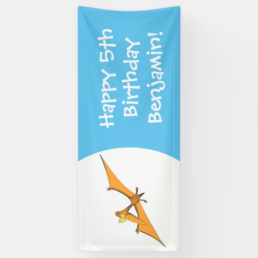 Grappig schattige oranje vliegende pterodactylcart spandoek (Verticaal)