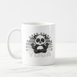 Grappig schattige panda met yoga. koffiemok