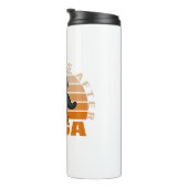 Grappig schattige pinguïn die yoga doet. thermosbeker (Geroteerd rechts)