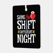 Grappig Schattige Zelfde Shift Verschillende Nacht Metalen Ornament (Voorkant links)