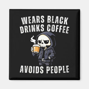 Grappig skelet draagt zwarte drankjes koffie vermi magneet