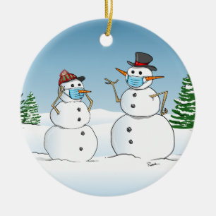 Grappig Snowmen die met gezichtsmaskers 2020 Kerst Keramisch Ornament