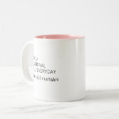Grappig, sterk functioneel volwassene lijkt overdr tweekleurige koffiemok (Voorkant links)
