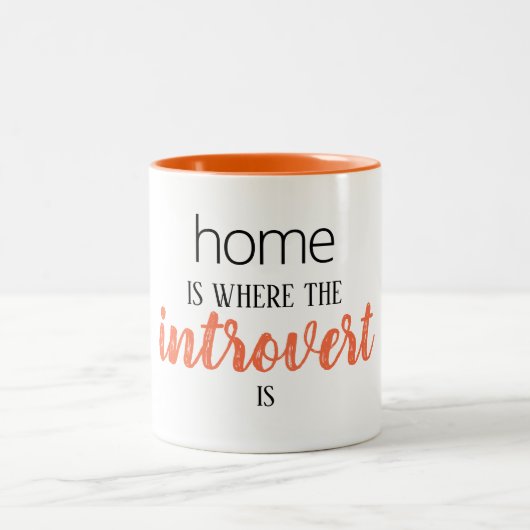 Grappig "Thuis is waar de Introvert is" Quote Mok (Center)
