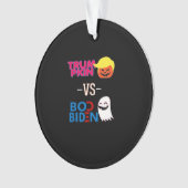 Grappig Trumpkin vs Boo Biden Halloween Design Cla Ornament (voorkant)
