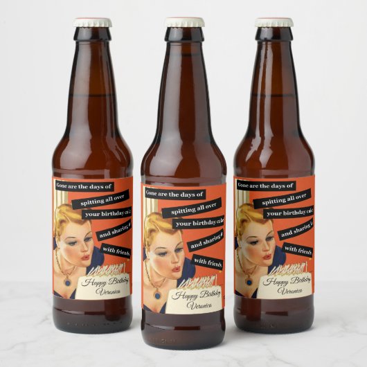  grappig verjaardagsvrouw die kaarsen uitblaast bier etiket (Flessen)