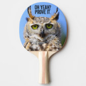 Grappig verraste mooie, mooie, gehoornde oep tafeltennisbatje (Voorkant)