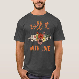 Grappig vrouwelijke vrouw die bakker hobbyeten bak t-shirt