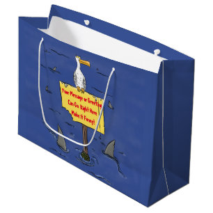 Grappig zee vogel omringd door cartoon van haaien groot cadeauzakje