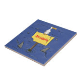 Grappig zee vogel omringd door cartoon van haaien tegeltje (Zijkant)