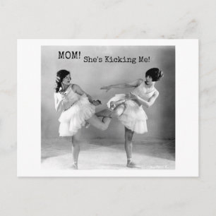 Grappig zusters die me de dans schoppen briefkaart