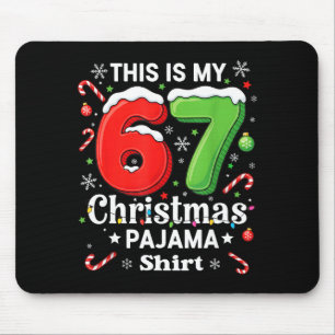 Grappige 67 Zes Zeven Meme Kerst Pijama Shirt Kind Muismat