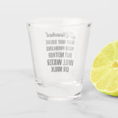 Grappige alcohol kan uw problemen niet oplossen shot glas (Achterkant)