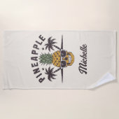 Grappige ananas met zonnebril Persoonlijk    Strandlaken (Voorkant)