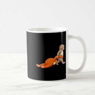 Grappige baby aap slaat schattig dier mannen vrouw koffiemok
