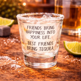 Grappige beste vrienden brengen tequila shot glas