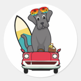 Grappige Big Black Dog rijdt naar het strand Ronde Sticker