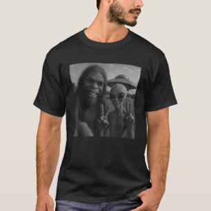 Grappige Bigfoot Alien T-shirt
