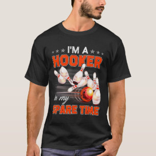 Grappige bowling woordspeling ik ben een in mijn v t-shirt