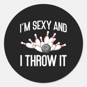 Grappige bowlingliefhebber in Y en ik gooi het bow Ronde Sticker
