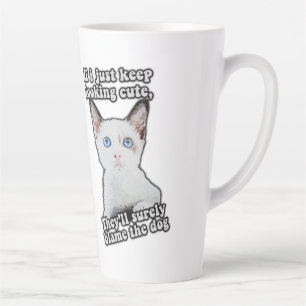 Grappige boze kat meme voor kattenliefhebbers en k latte mok