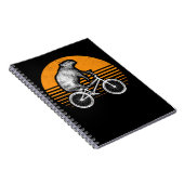 Grappige Capybara die op een Fiets rijdt Retro Cap Notitieboek (Rechterzijde)