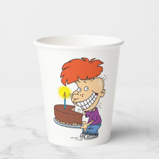 Grappige Cartoon Boy met Chocolade Verjaardagstaar Papieren Bekers (Voorkant)