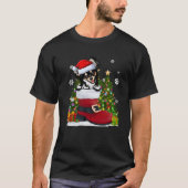 Grappige Chihuahua in de schoen Santa Hoed Lelijke T-shirt (Voorkant)