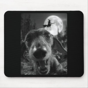 Grappige Dachshund Selfie Volle Maan Vliegende Hek Muismat