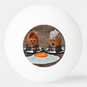 Grappige eieren pingpongballen