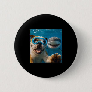 Grappige Engelse Bulldog Hond Selfie Met Haai Ocea Ronde Button 5,7 Cm